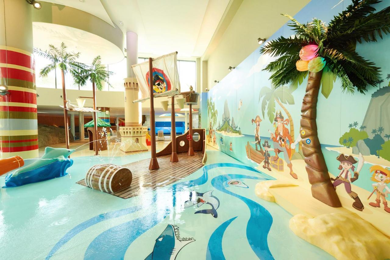 Vacationclub - Villa Mistral Apartament 23 Świnoujście Exteriör bild